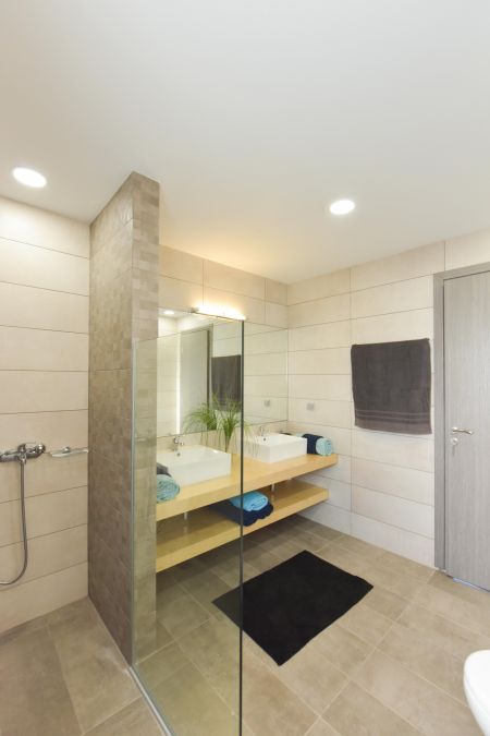  WC/shower